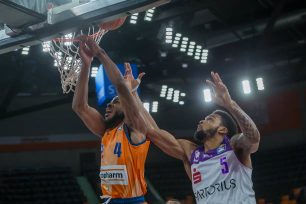 文关怀的嘉 文关怀的嘉