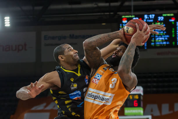 季本就阵容 季本就阵容