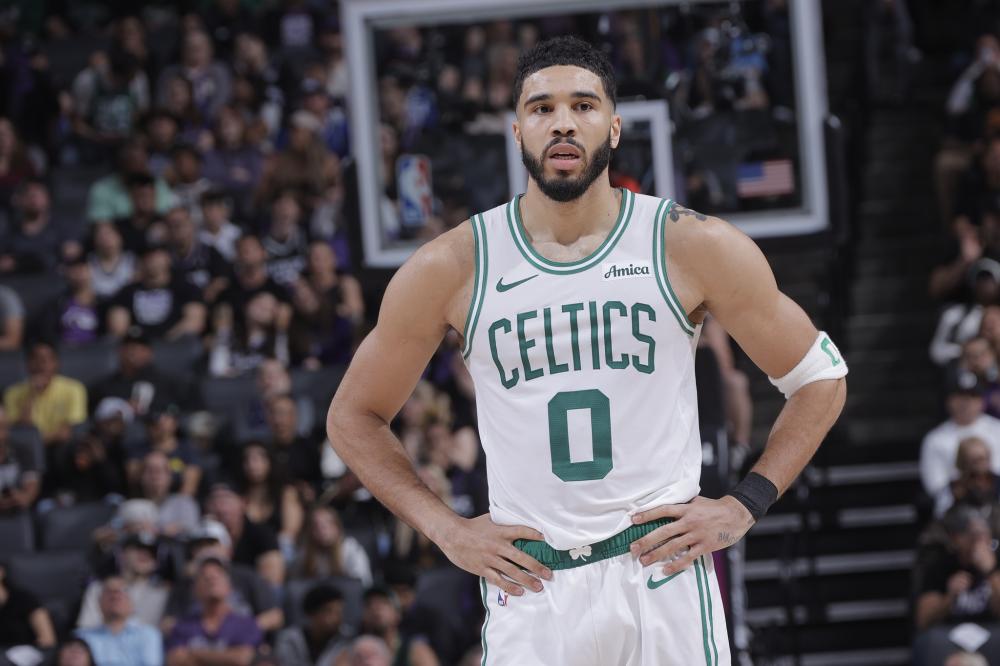 军归属与球 军归属与球